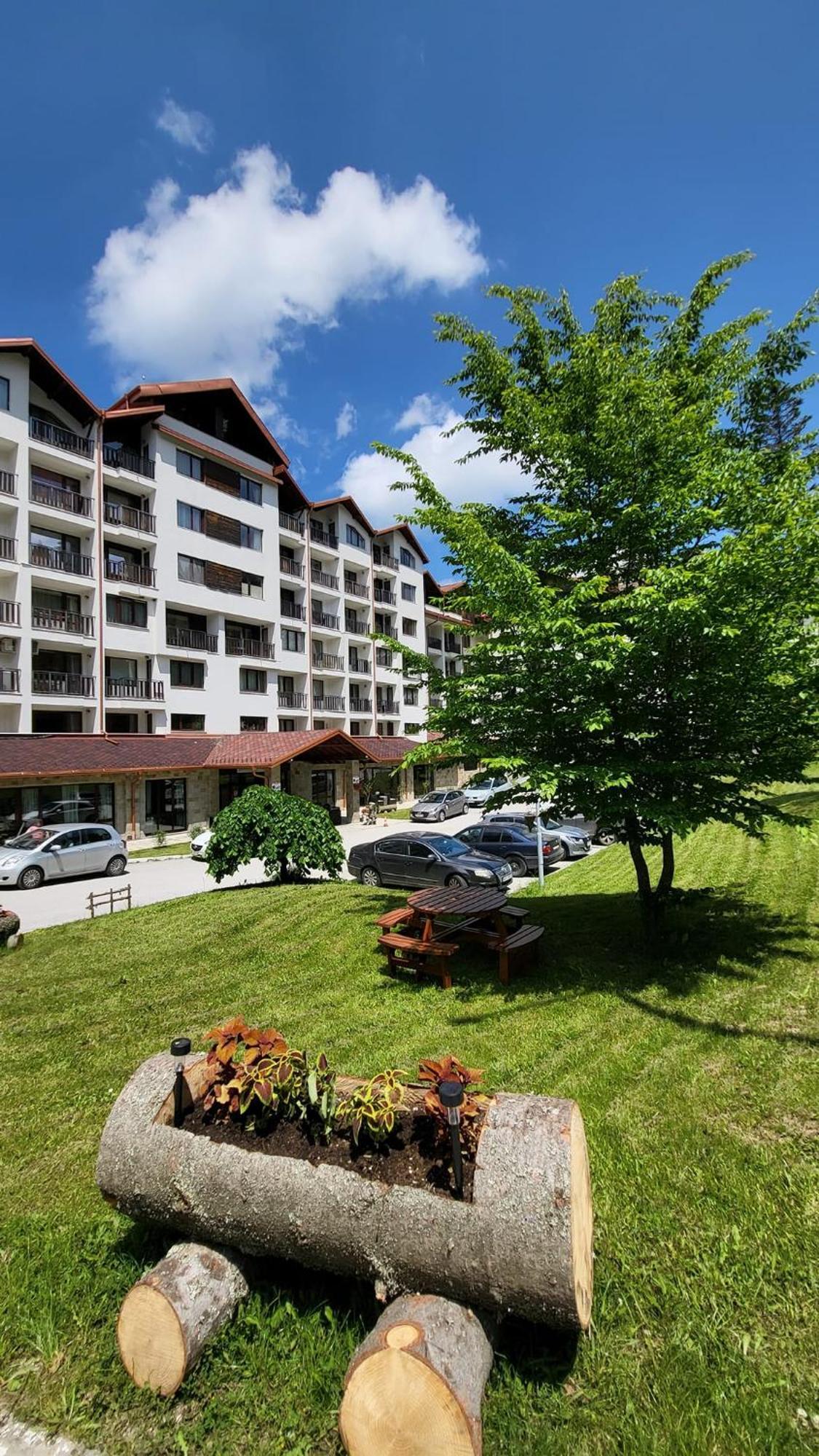 Premium Apartment In Borovets Gardens Complex Ngoại thất bức ảnh